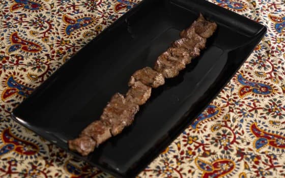 چنجه تک سیخ