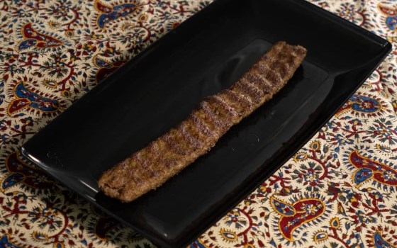 کباب کوبیده (یک سیخ)